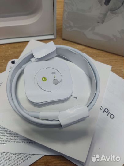 Apple airpods pro (премиум)