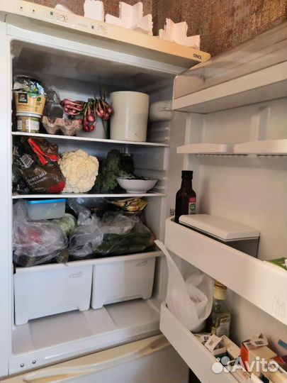 Холодильник бу stinol