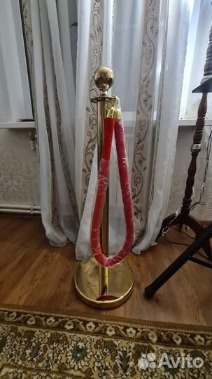 Огородительные столбики