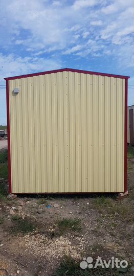 Бытовка бежевая с тамбуром 6х2,4м