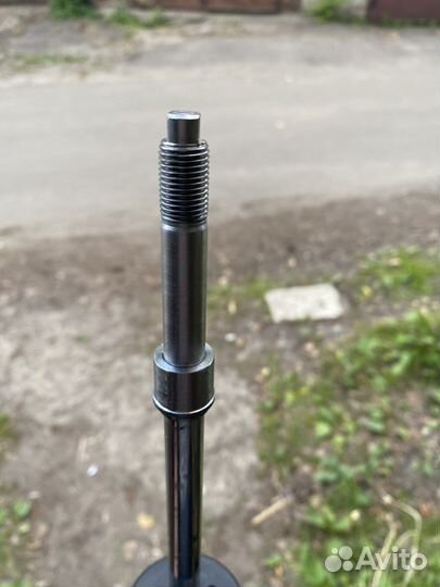 Амортизаторы передние левые KIA sorento 2004-2006