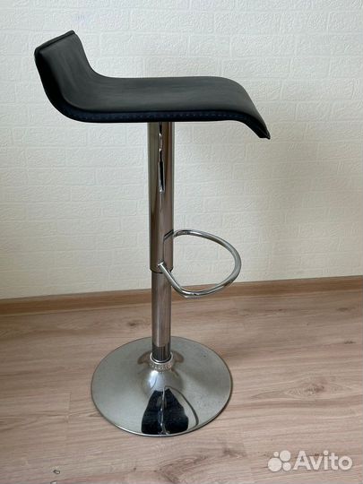 Стул барный