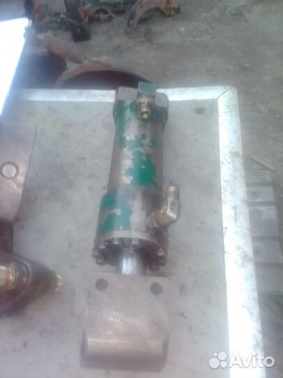 3-3022-1цилиндр сучкорезного ножа Keto 100