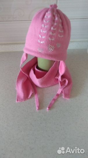Шапка и шарф для новорожденной девочки