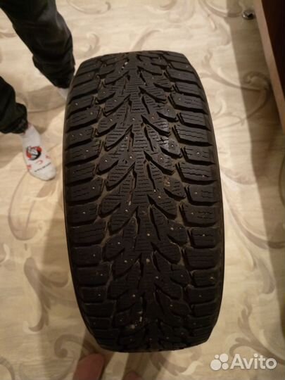 Kumho 722 235/45 R18