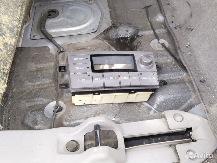 Стопарь mazda премаси