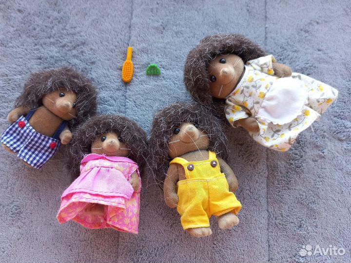 Sylvanian families ежики