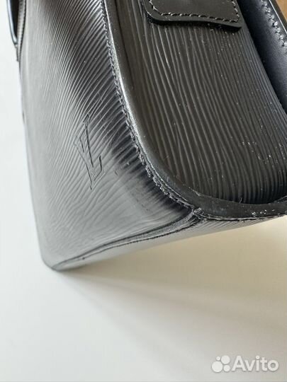 Louis vuitton портфель