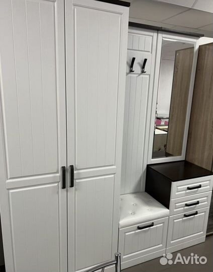 Прихожая мдф венге/белый