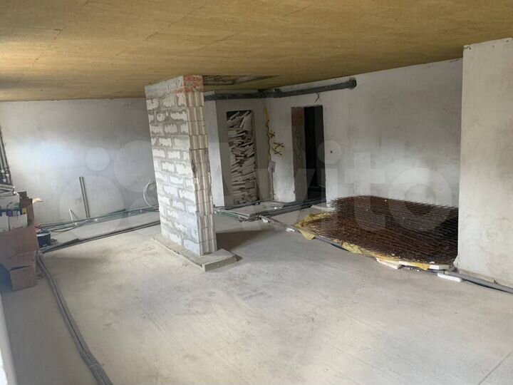 Помещение свободного назначения 215.3 м²