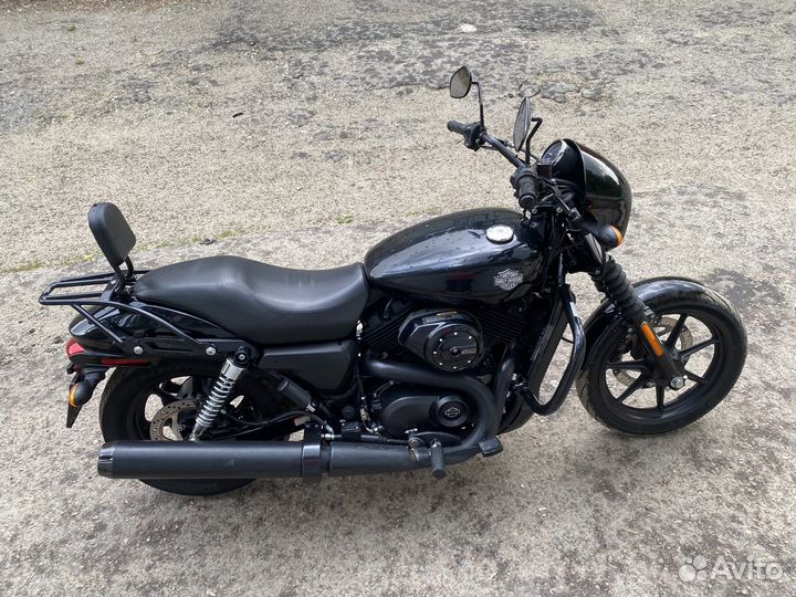 Harley Davidson Street