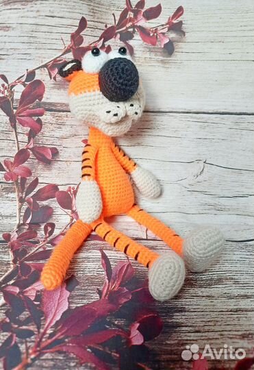 Вязаные игрушки ручной работы Тигр