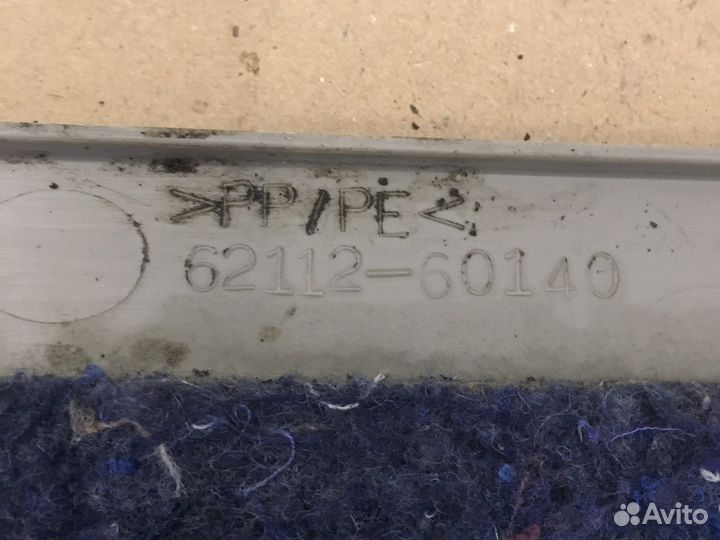 Накладка порога Toyota 4Runner (2581)