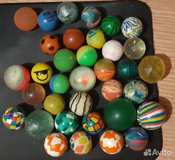 Мячики попрыгунчики 35шт разные, цена за всё