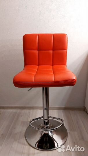 Барный стул