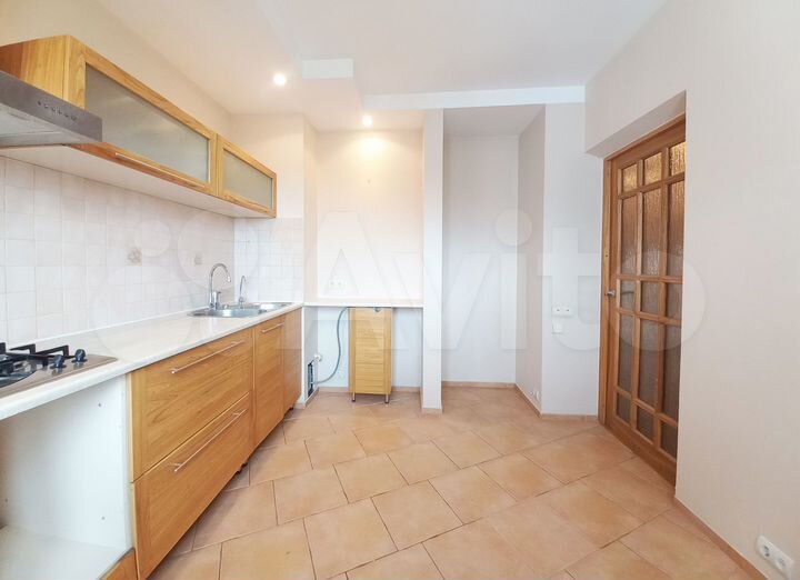 2-к. квартира, 53 м², 10/10 эт.