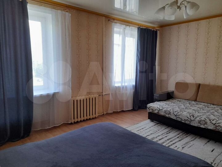 2-к. квартира, 56 м², 3/3 эт.