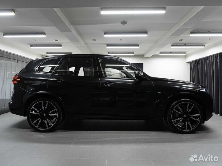 BMW X5 3.0 AT, 2023