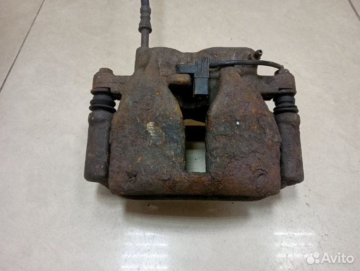 Суппорт задний левый Mercedes-Benz Sprinter W906