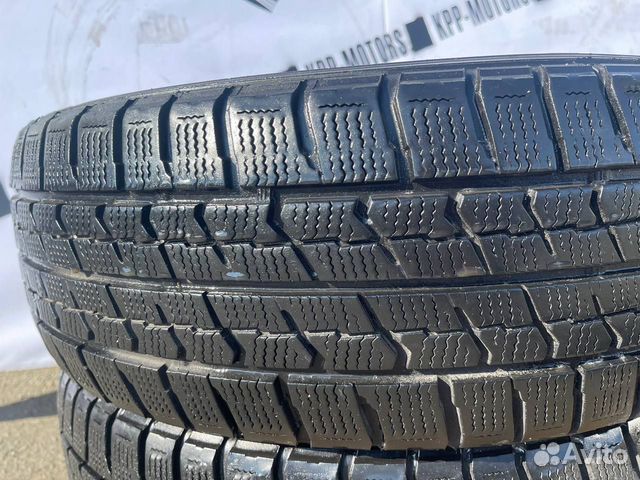 Goodyear Ice Navi Zea II 215/50 R17