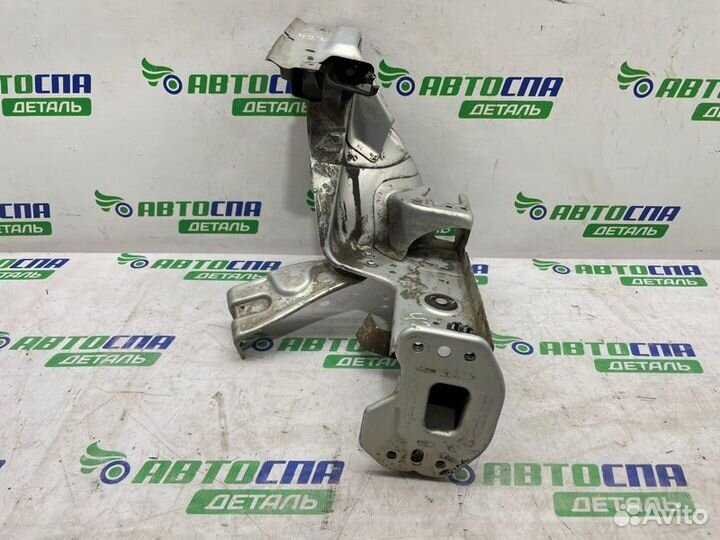 Лонжерон кузова передний правый Volkswagen Passat