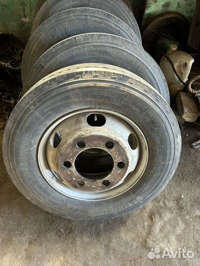 Шины с дисками 215 75 17.5