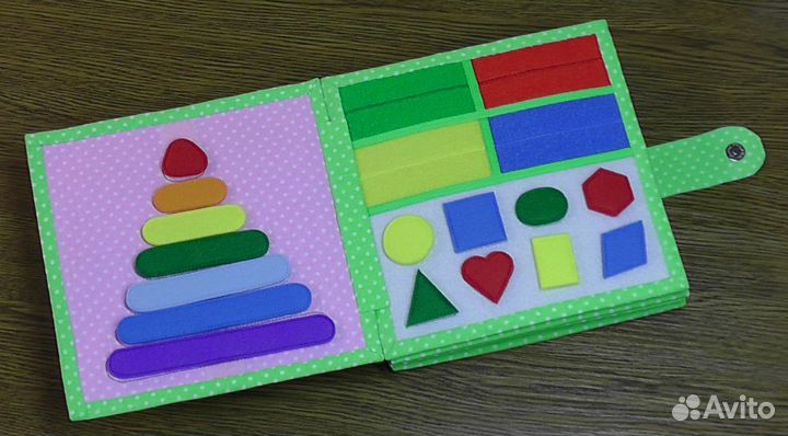Развивающая книжка из фетра и ткани