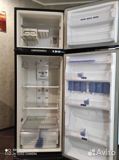 Холодильник Whirlpool