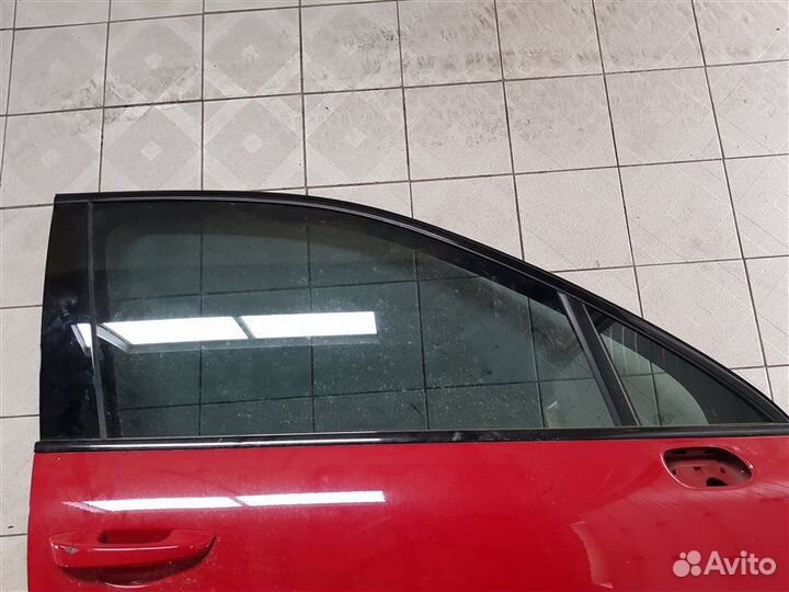 Молдинг стекла передний правый Porsche Cayenne 958