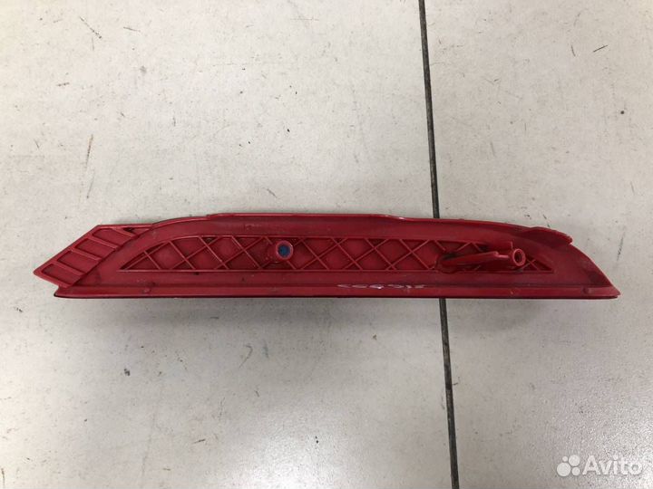 Отражатель в бампер задний левый Kia Ceed JD 2012