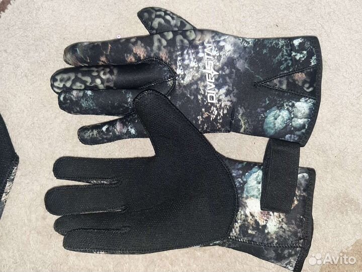 Перчатки и носки для дайвинга. неопреновые носки