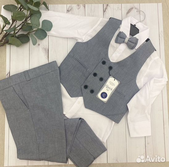 Школьный костюм нарядный праздничный