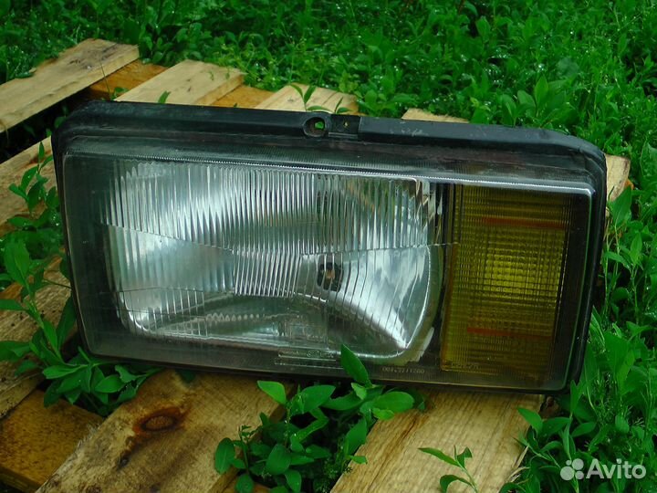 Фара ваз 05,07,04 левая