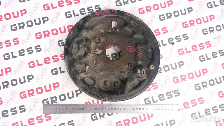 Щит тормозной задний LW L б/у MPV