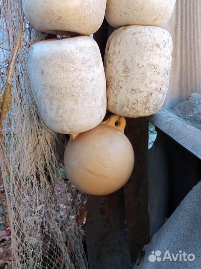 Буйки балберы морские