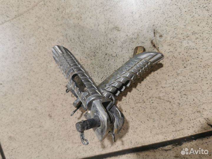 Подножки пассажира Yamaha xj6 diversion