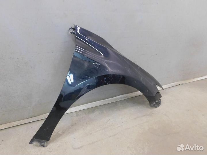 Крыло переднее правое Toyota Camry