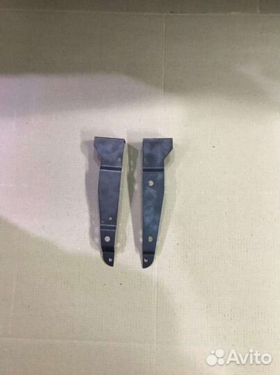 Кронштейны на щеток приборов мтз-80 (1шт)