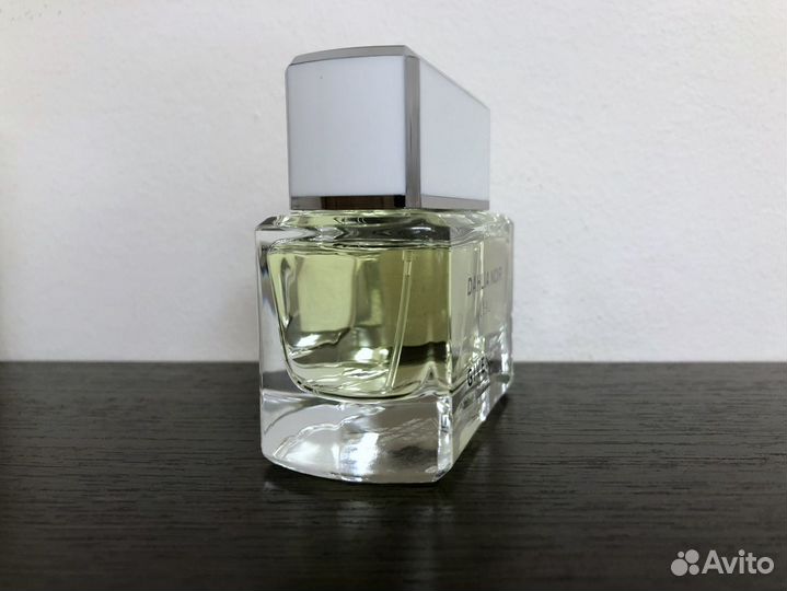 Givenchy Dahlia Noir Leau (Оригинал)