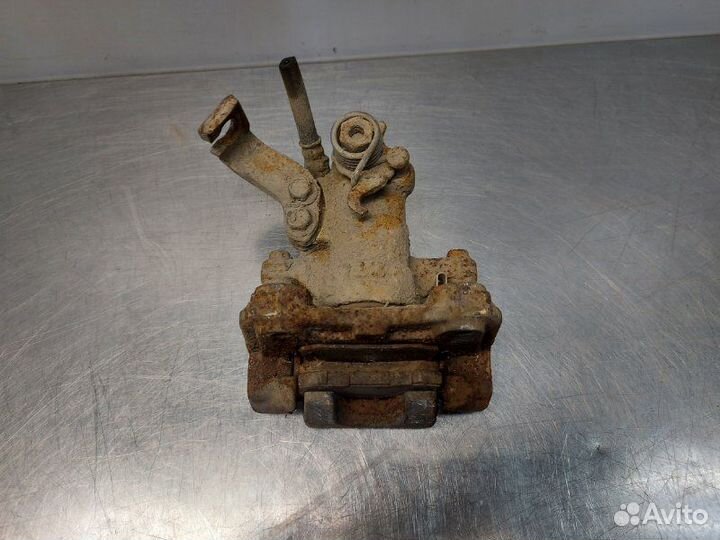 Суппорт задний правый Suzuki Sx4 GYA M16A 2013