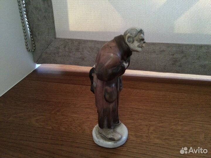 Статуэтка фарфор, Плюшкин, лфз