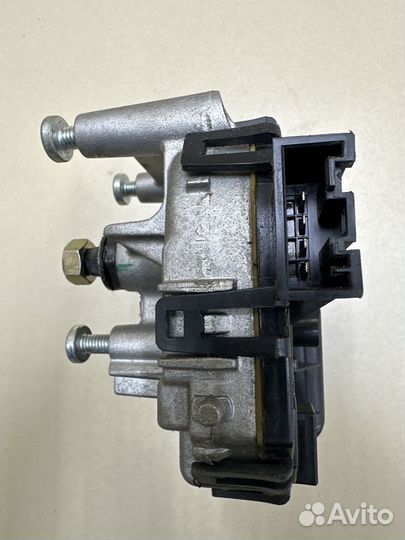 Моторчик стеклоочистителя BMW 3 E46 Рест