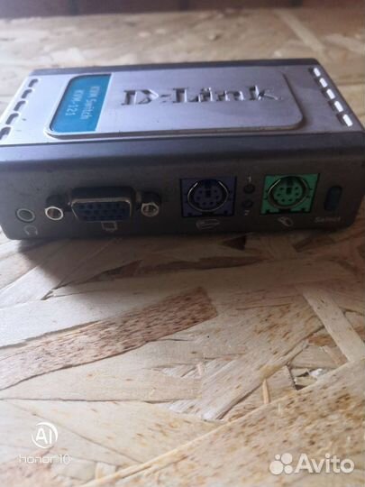 KVM переключатель D-Link KVM-121