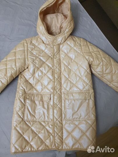 Куртка,Ветровка,плащ для девочки