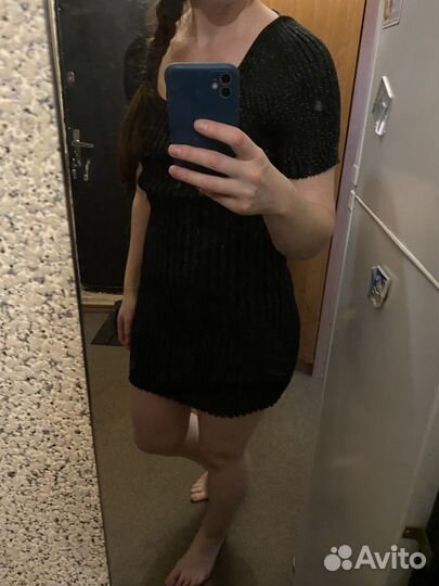 Продаю платье мини