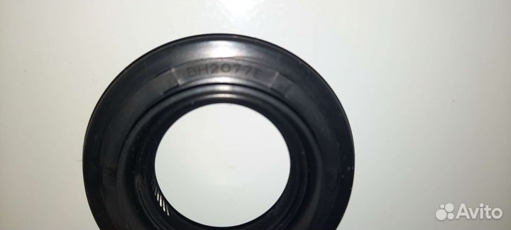 Сальник BH2077E