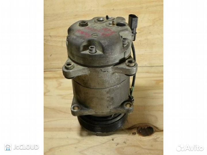 Компрессор кондиционера на volkswagen golf 1J5 APK