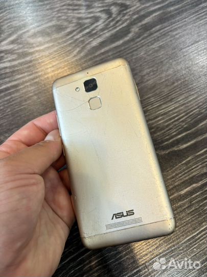 ASUS ZenFone 3 Max ZC520TL, 2/16 ГБ