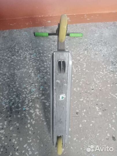 Трюковой самокат