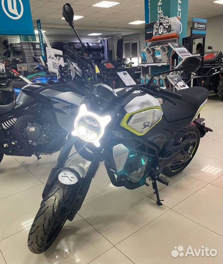 Городской мотоцикл 300CL-X (ABS)